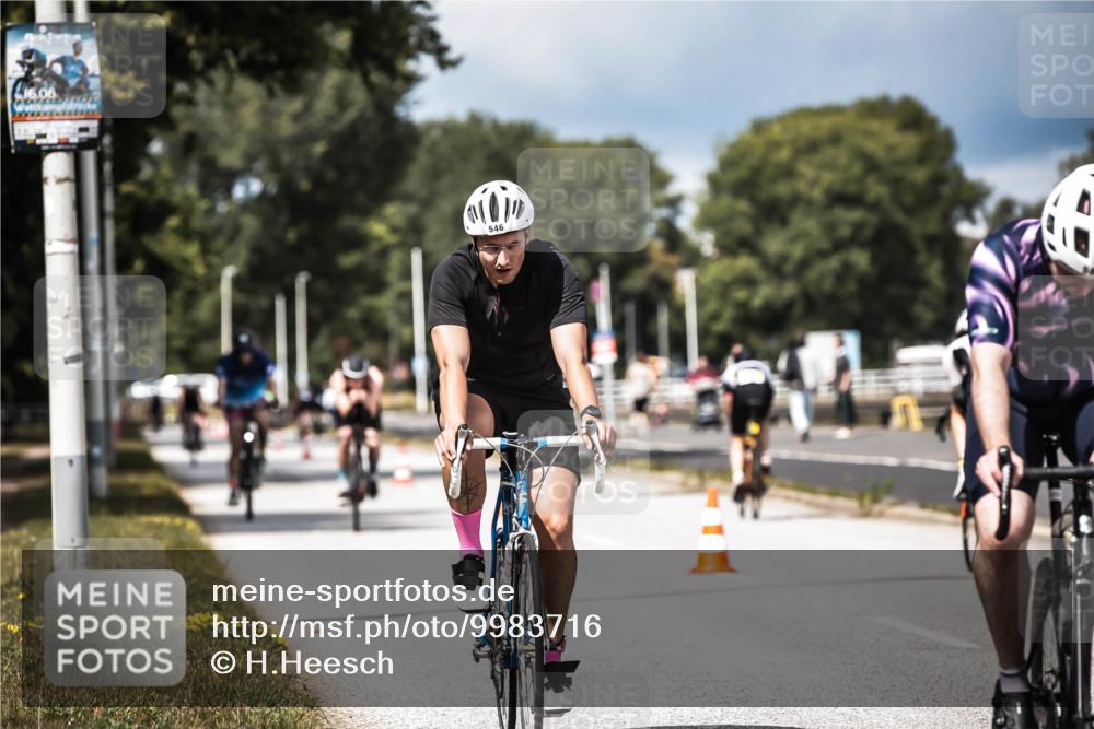 16.08.2026 - KN Förde Triathlon 2026 H.Heesch http://msf.ph/oto/9983716 16.08.2026 12:55:25 Radfahren 546, 572, 587, 719, 720 meine-sportfotos.de