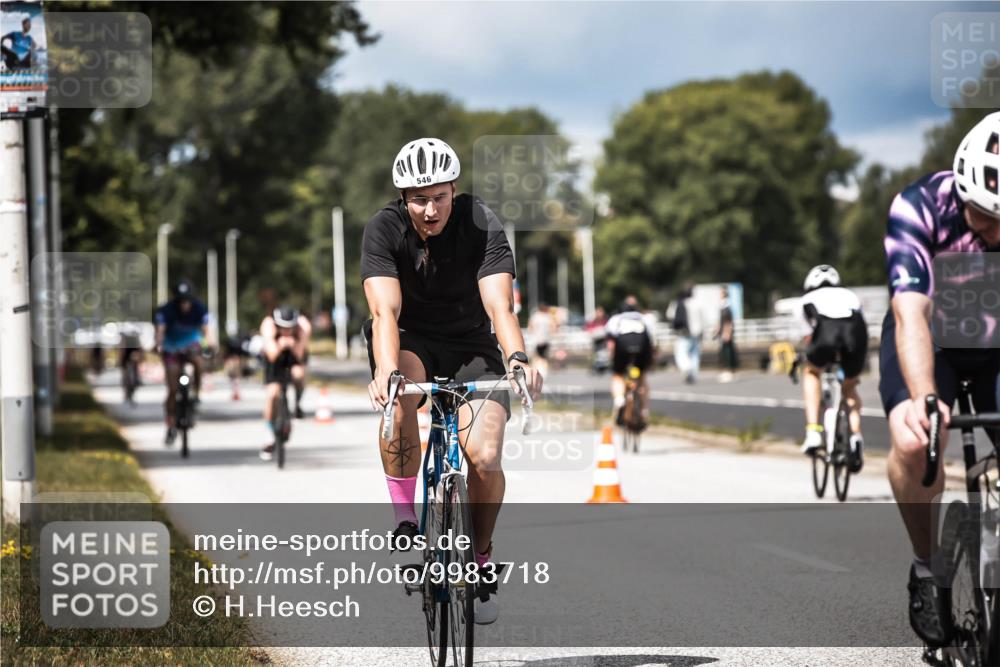 16.08.2026 - KN Förde Triathlon 2026 H.Heesch http://msf.ph/oto/9983718 16.08.2026 12:55:25 Radfahren 546, 572, 587, 719, 720 meine-sportfotos.de