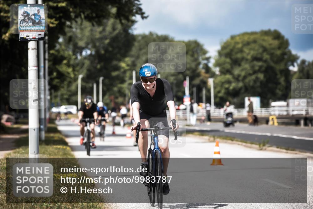 16.08.2026 - KN Förde Triathlon 2026 H.Heesch http://msf.ph/oto/9983787 16.08.2026 12:55:47 Radfahren 513, 517, 561, 562 meine-sportfotos.de