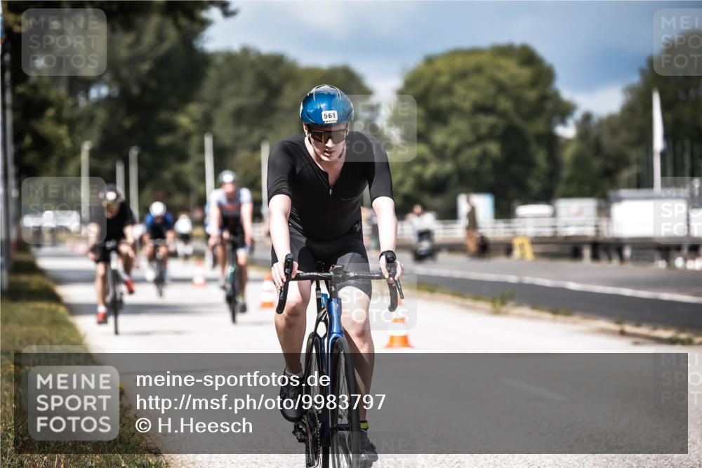 16.08.2026 - KN Förde Triathlon 2026 H.Heesch http://msf.ph/oto/9983797 16.08.2026 12:55:48 Radfahren 517, 561, 562, 569 meine-sportfotos.de