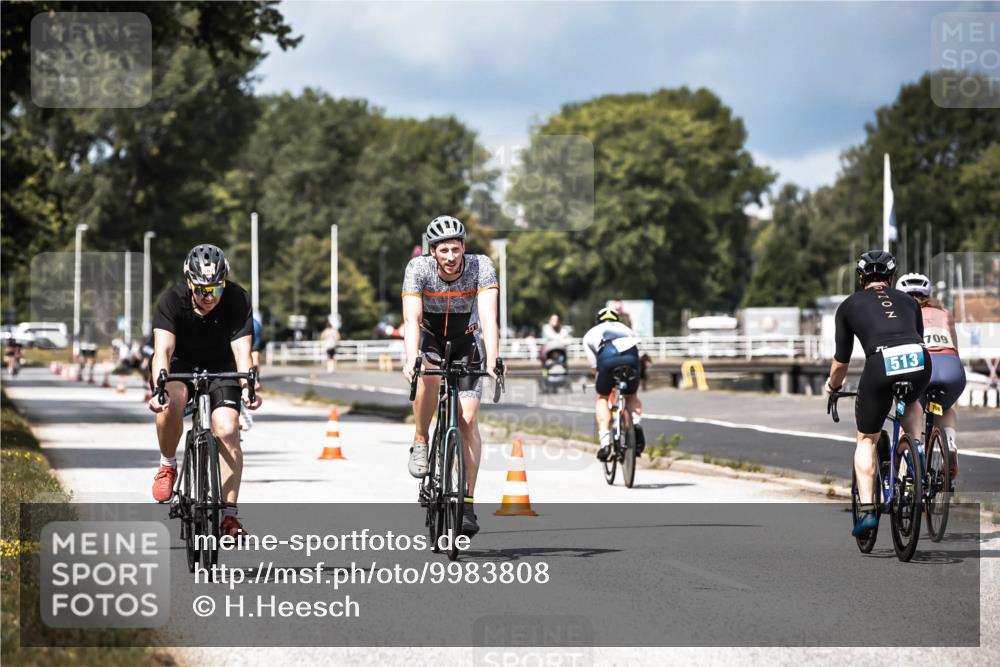 16.08.2026 - KN Förde Triathlon 2026 H.Heesch http://msf.ph/oto/9983808 16.08.2026 12:55:50 Radfahren 517, 561, 562, 569, 740 meine-sportfotos.de