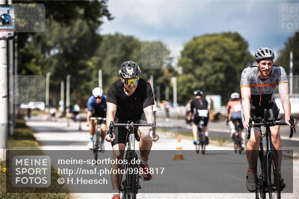 16.08.2026 - KN Förde Triathlon 2026 H.Heesch http://msf.ph/oto/9983817 16.08.2026 12:55:51 Radfahren 517, 561, 562, 569, 740 meine-sportfotos.de