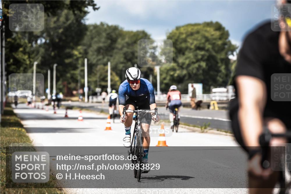 16.08.2026 - KN Förde Triathlon 2026 H.Heesch http://msf.ph/oto/9983829 16.08.2026 12:55:52 Radfahren 517, 542, 562, 569, 724, 727, 740 meine-sportfotos.de