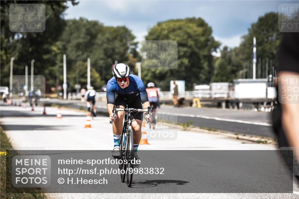 16.08.2026 - KN Förde Triathlon 2026 H.Heesch http://msf.ph/oto/9983832 16.08.2026 12:55:52 Radfahren 517, 542, 562, 569, 724, 727, 740 meine-sportfotos.de