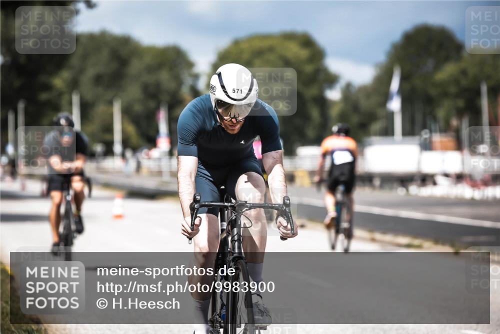 16.08.2026 - KN Förde Triathlon 2026 H.Heesch http://msf.ph/oto/9983900 16.08.2026 12:56:28 Radfahren 508, 528, 540, 571, 584, 611, 715 meine-sportfotos.de
