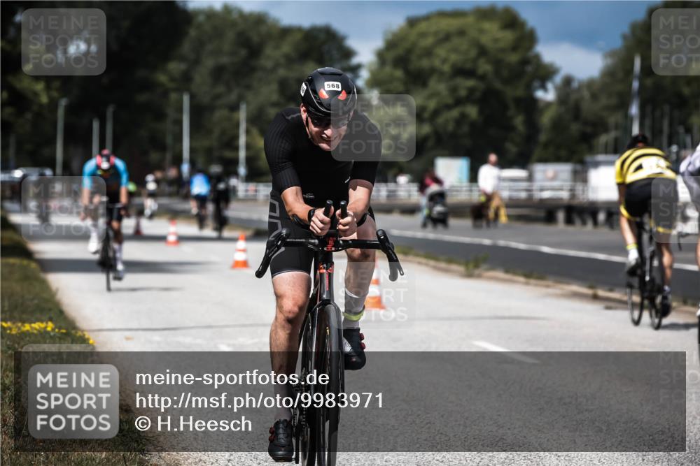 16.08.2026 - KN Förde Triathlon 2026 H.Heesch http://msf.ph/oto/9983971 16.08.2026 12:56:48 Radfahren 539, 568, 612 meine-sportfotos.de