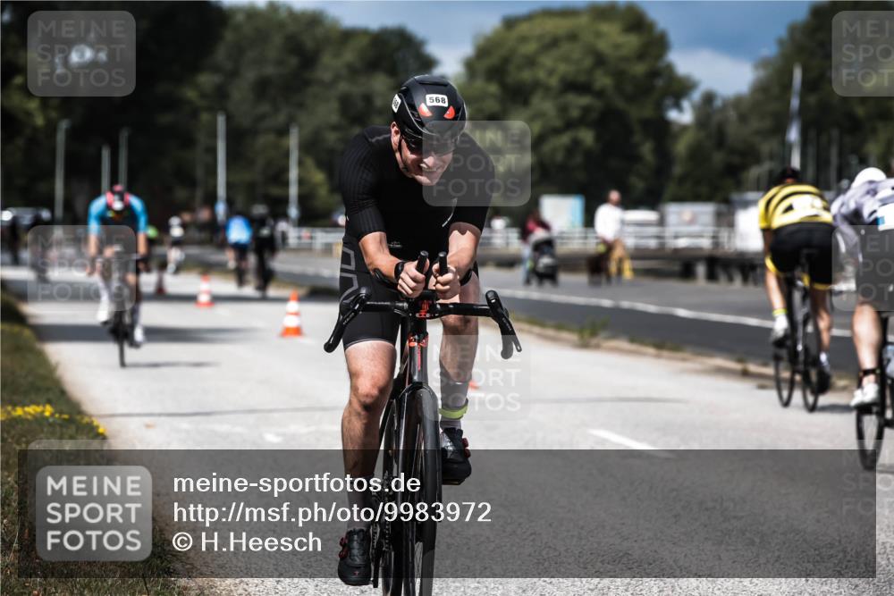 16.08.2026 - KN Förde Triathlon 2026 H.Heesch http://msf.ph/oto/9983972 16.08.2026 12:56:48 Radfahren 539, 568, 612 meine-sportfotos.de