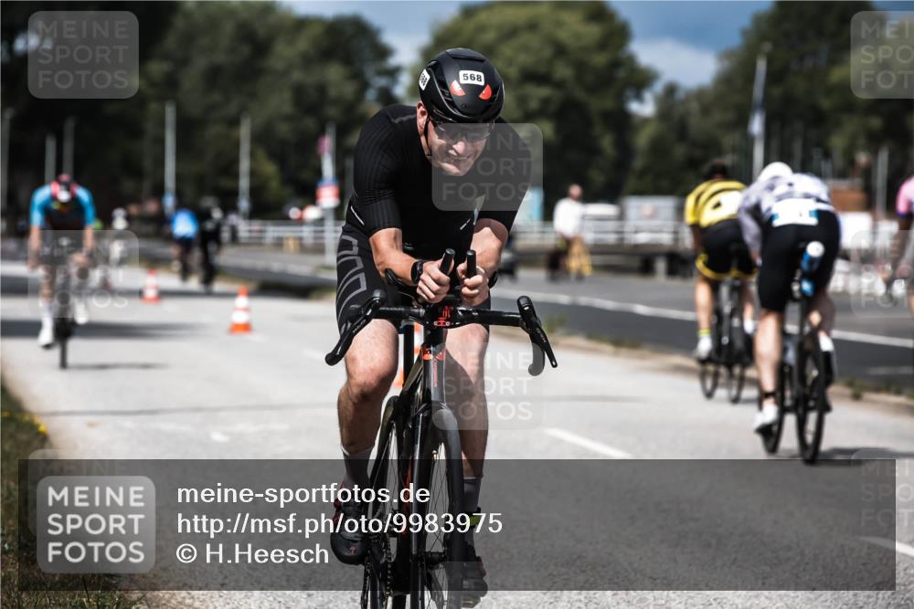16.08.2026 - KN Förde Triathlon 2026 H.Heesch http://msf.ph/oto/9983975 16.08.2026 12:56:48 Radfahren 539, 568, 612 meine-sportfotos.de