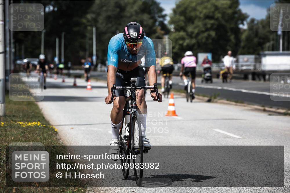 16.08.2026 - KN Förde Triathlon 2026 H.Heesch http://msf.ph/oto/9983982 16.08.2026 12:56:51 Radfahren 539, 568, 612 meine-sportfotos.de