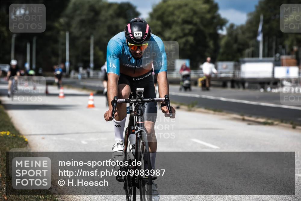 16.08.2026 - KN Förde Triathlon 2026 H.Heesch http://msf.ph/oto/9983987 16.08.2026 12:56:51 Radfahren 539, 568, 612 meine-sportfotos.de