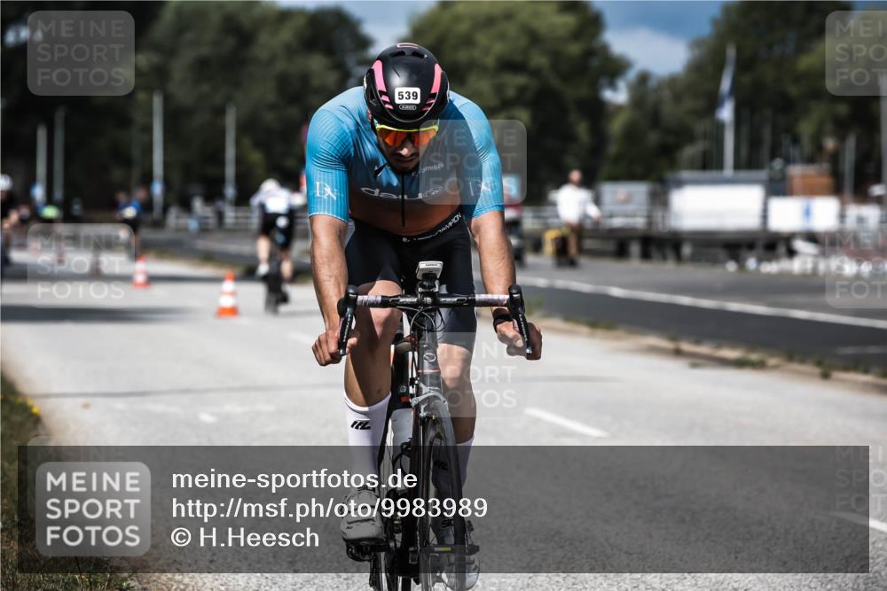 16.08.2026 - KN Förde Triathlon 2026 H.Heesch http://msf.ph/oto/9983989 16.08.2026 12:56:51 Radfahren 539, 568, 612 meine-sportfotos.de