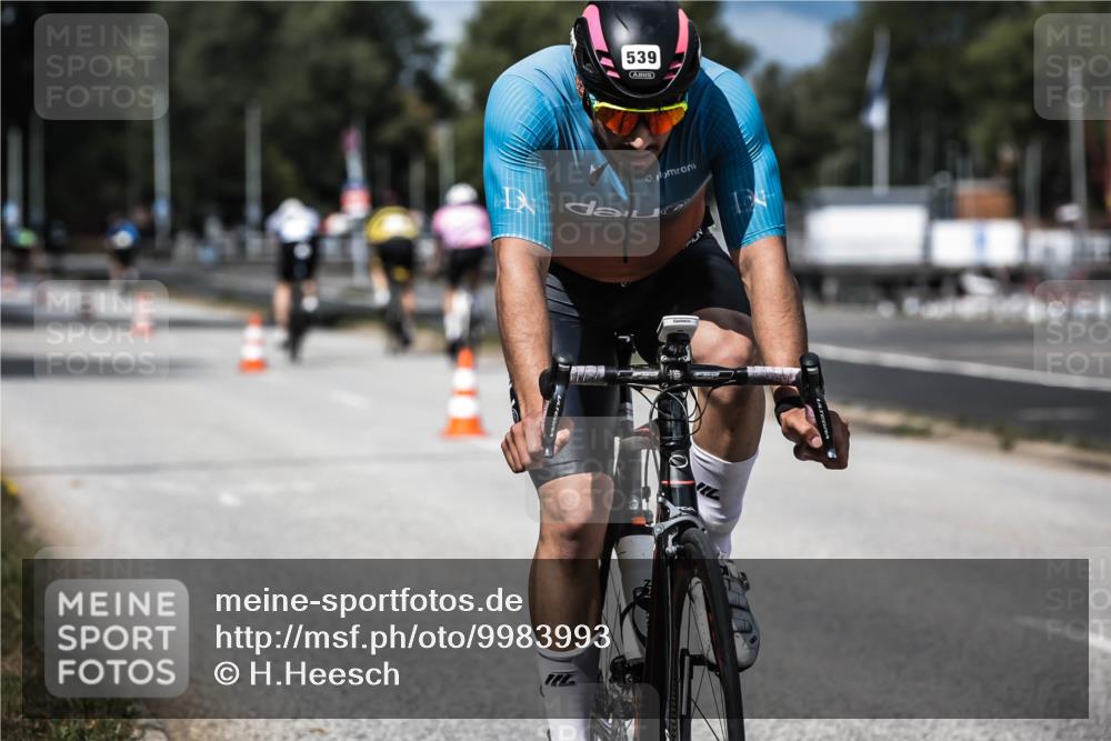 16.08.2026 - KN Förde Triathlon 2026 H.Heesch http://msf.ph/oto/9983993 16.08.2026 12:56:52 Radfahren 539, 583, 612 meine-sportfotos.de