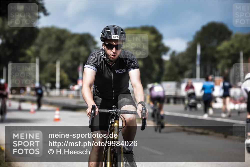 16.08.2026 - KN Förde Triathlon 2026 H.Heesch http://msf.ph/oto/9984026 16.08.2026 12:57:06 Radfahren 523, 527, 579, 581 meine-sportfotos.de