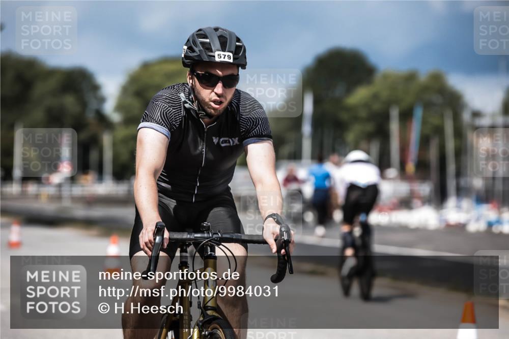 16.08.2026 - KN Förde Triathlon 2026 H.Heesch http://msf.ph/oto/9984031 16.08.2026 12:57:06 Radfahren 523, 527, 579, 581 meine-sportfotos.de