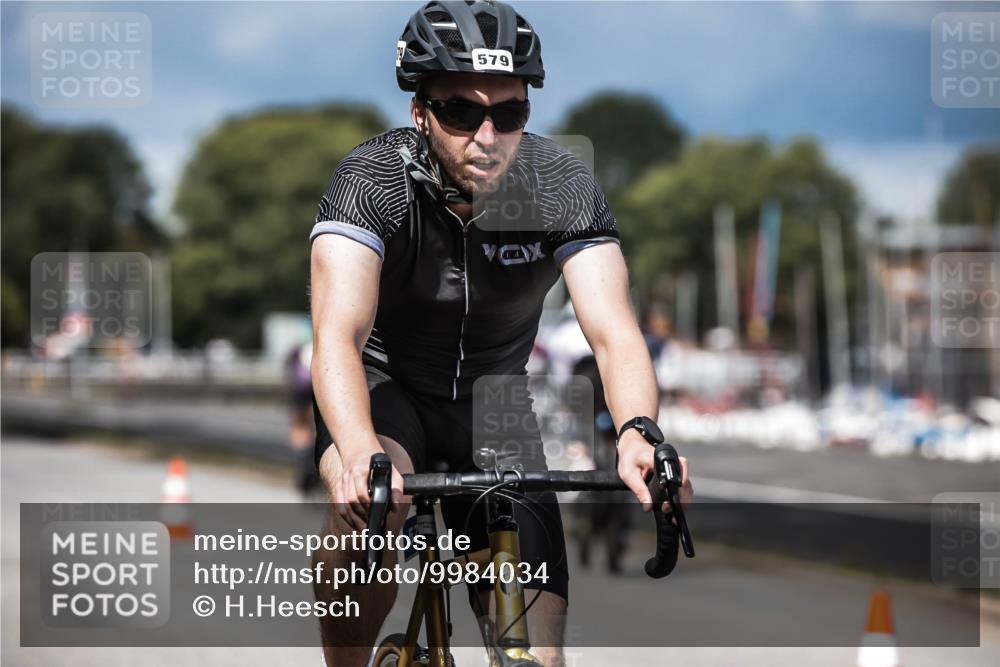 16.08.2026 - KN Förde Triathlon 2026 H.Heesch http://msf.ph/oto/9984034 16.08.2026 12:57:07 Radfahren 519, 523, 527, 530, 543, 579, 581 meine-sportfotos.de