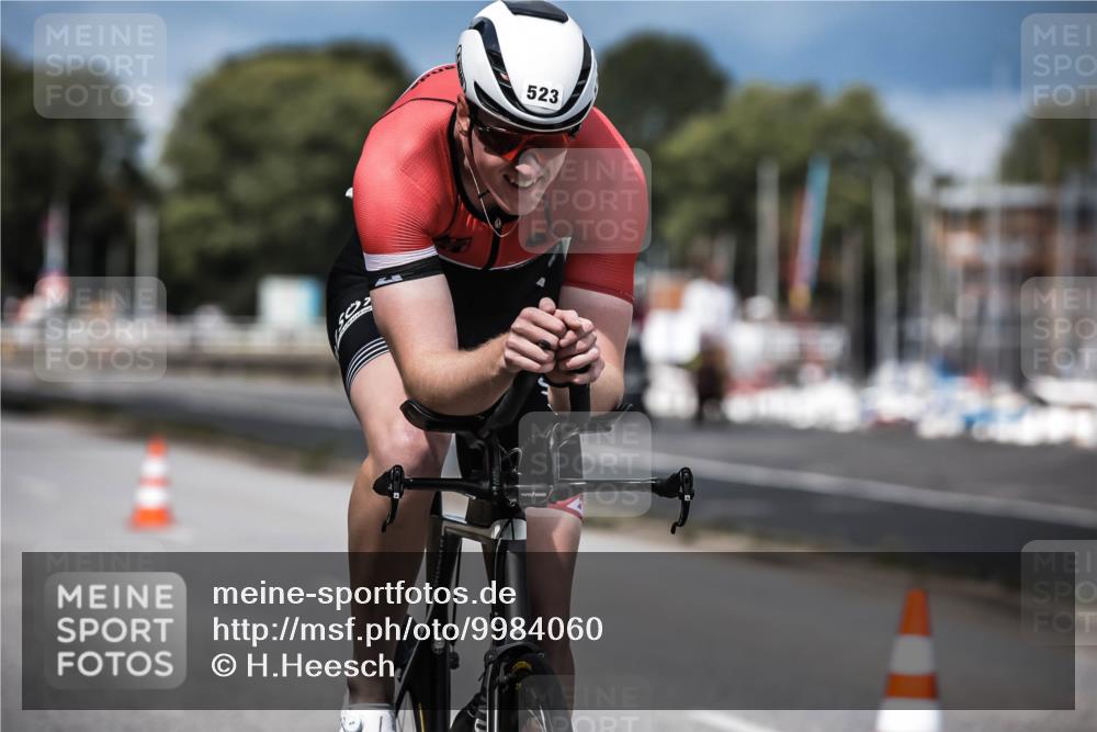16.08.2026 - KN Förde Triathlon 2026 H.Heesch http://msf.ph/oto/9984060 16.08.2026 12:57:10 Radfahren 519, 523, 527, 530, 543, 581, 706, 721 meine-sportfotos.de