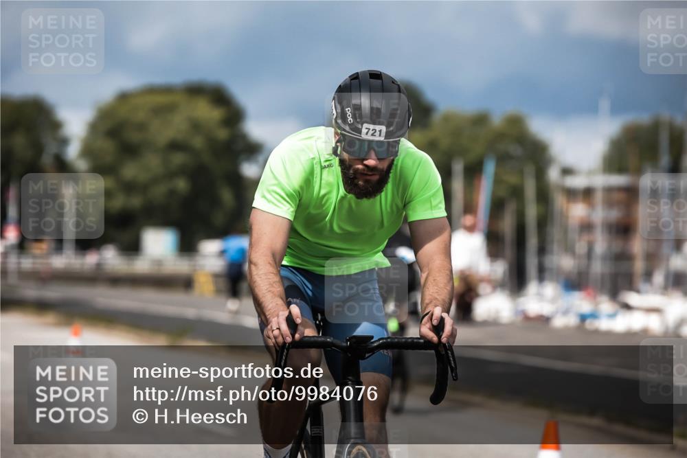16.08.2026 - KN Förde Triathlon 2026 H.Heesch http://msf.ph/oto/9984076 16.08.2026 12:57:13 Radfahren 519, 523, 530, 543, 603, 706, 721 meine-sportfotos.de