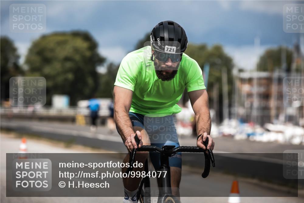 16.08.2026 - KN Förde Triathlon 2026 H.Heesch http://msf.ph/oto/9984077 16.08.2026 12:57:13 Radfahren 519, 523, 530, 543, 603, 706, 721 meine-sportfotos.de