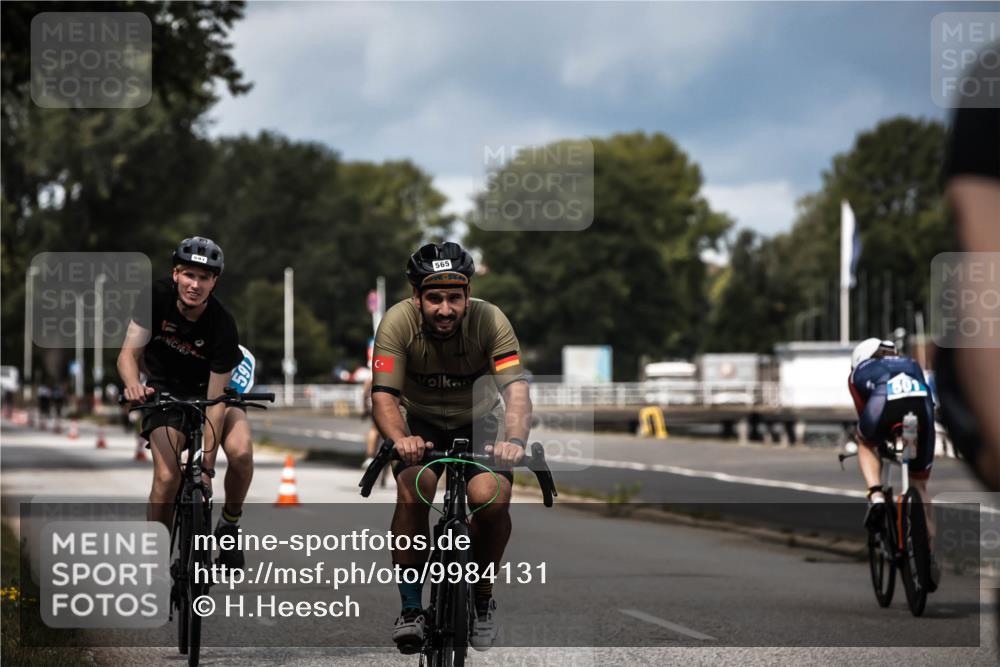 16.08.2026 - KN Förde Triathlon 2026 H.Heesch http://msf.ph/oto/9984131 16.08.2026 12:57:27 Radfahren 196, 514, 520, 565, 578, 591, 605 meine-sportfotos.de