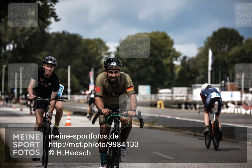 16.08.2026 - KN Förde Triathlon 2026 H.Heesch http://msf.ph/oto/9984133 16.08.2026 12:57:27 Radfahren 196, 514, 520, 565, 578, 591, 605 meine-sportfotos.de