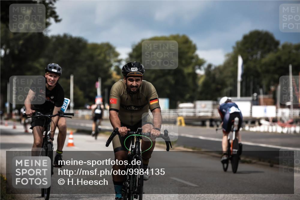 16.08.2026 - KN Förde Triathlon 2026 H.Heesch http://msf.ph/oto/9984135 16.08.2026 12:57:27 Radfahren 196, 514, 520, 565, 578, 591, 605 meine-sportfotos.de
