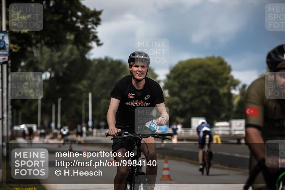 16.08.2026 - KN Förde Triathlon 2026 H.Heesch http://msf.ph/oto/9984140 16.08.2026 12:57:28 Radfahren 196, 514, 520, 565, 578, 591, 601, 605 meine-sportfotos.de