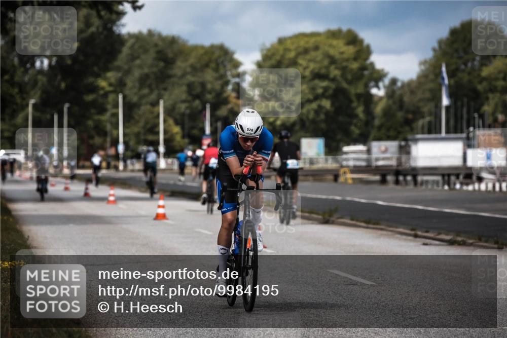 16.08.2026 - KN Förde Triathlon 2026 H.Heesch http://msf.ph/oto/9984195 16.08.2026 12:57:44 Radfahren 362, 586 meine-sportfotos.de