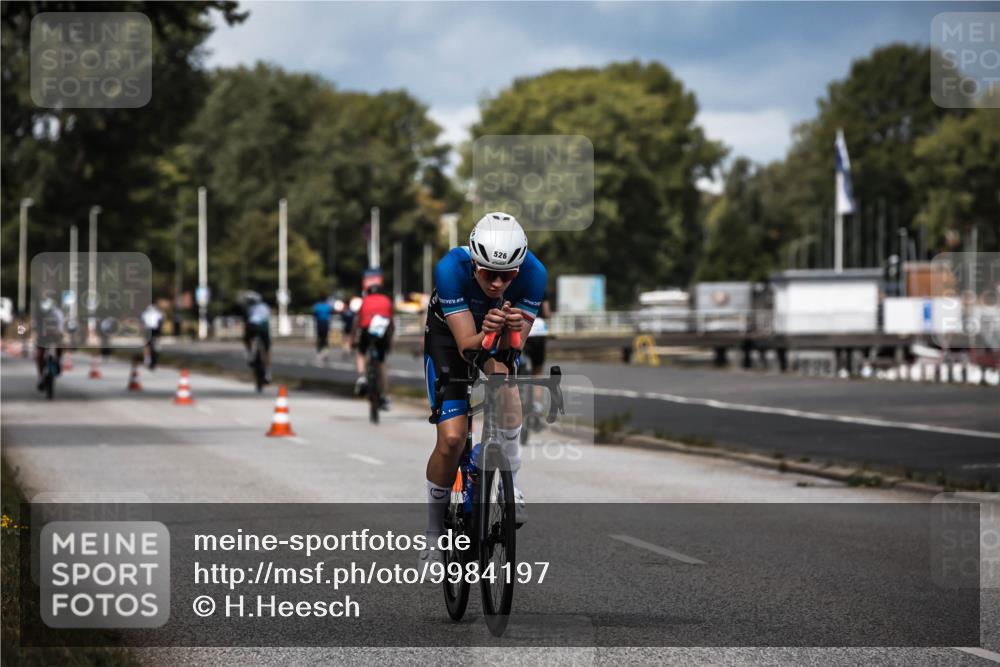 16.08.2026 - KN Förde Triathlon 2026 H.Heesch http://msf.ph/oto/9984197 16.08.2026 12:57:44 Radfahren 362, 586 meine-sportfotos.de