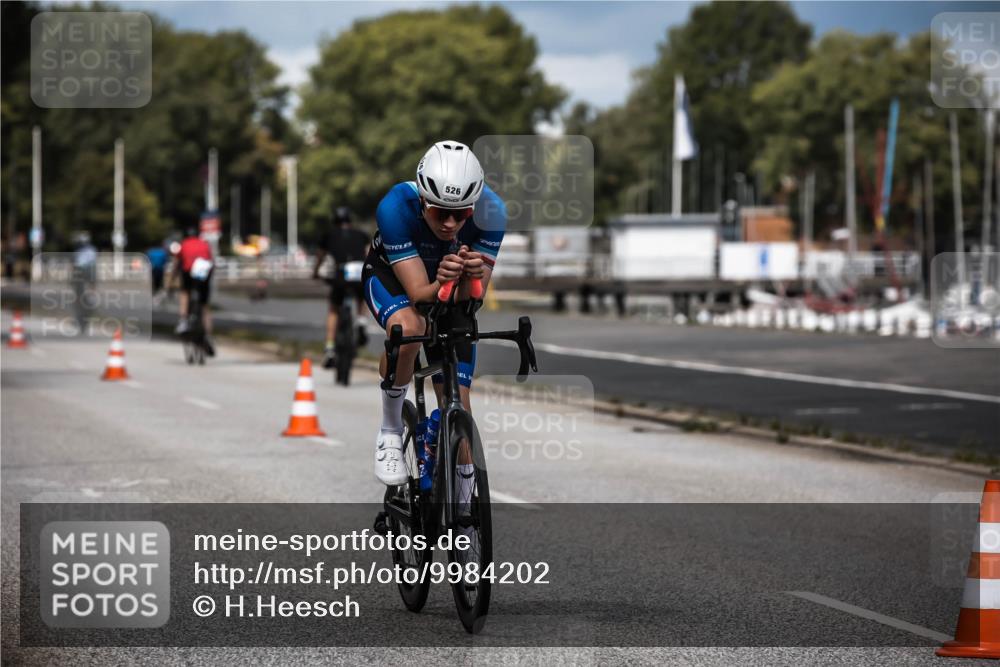 16.08.2026 - KN Förde Triathlon 2026 H.Heesch http://msf.ph/oto/9984202 16.08.2026 12:57:44 Radfahren 362, 586 meine-sportfotos.de