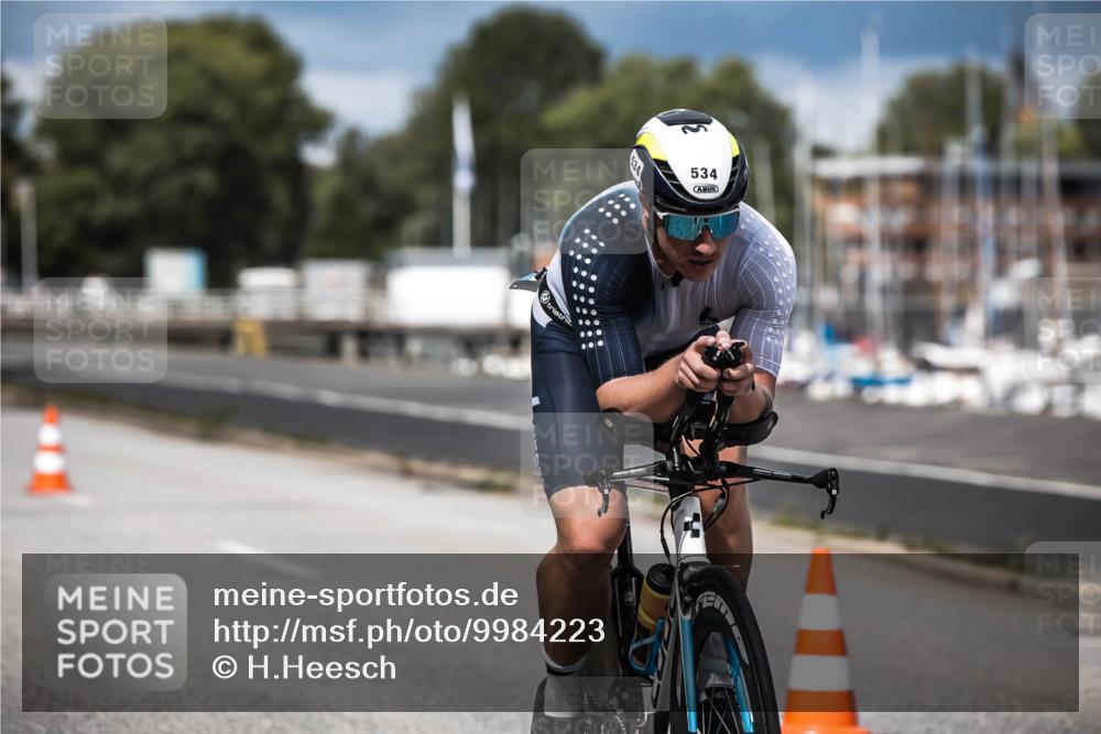 16.08.2026 - KN Förde Triathlon 2026 H.Heesch http://msf.ph/oto/9984223 16.08.2026 12:57:50 Radfahren 362, 534, 542, 746 meine-sportfotos.de