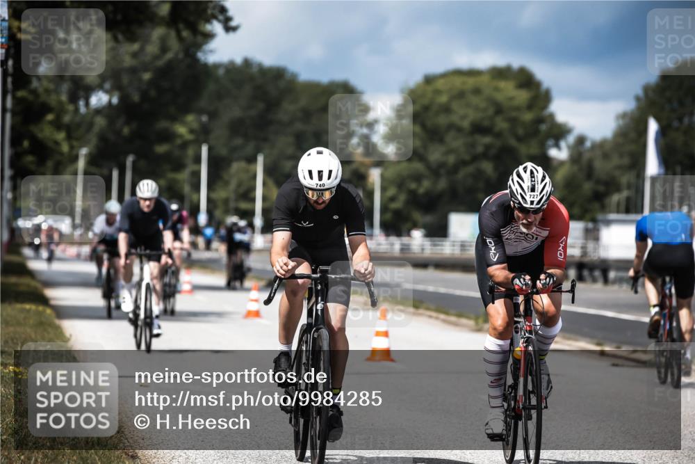 16.08.2026 - KN Förde Triathlon 2026 H.Heesch http://msf.ph/oto/9984285 16.08.2026 12:58:06 Radfahren 509, 513, 720, 722, 724, 727, 735, 740 meine-sportfotos.de