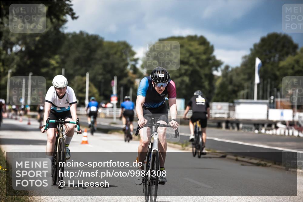 16.08.2026 - KN Förde Triathlon 2026 H.Heesch http://msf.ph/oto/9984308 16.08.2026 12:58:09 Radfahren 509, 720, 722, 724, 727, 735, 740 meine-sportfotos.de