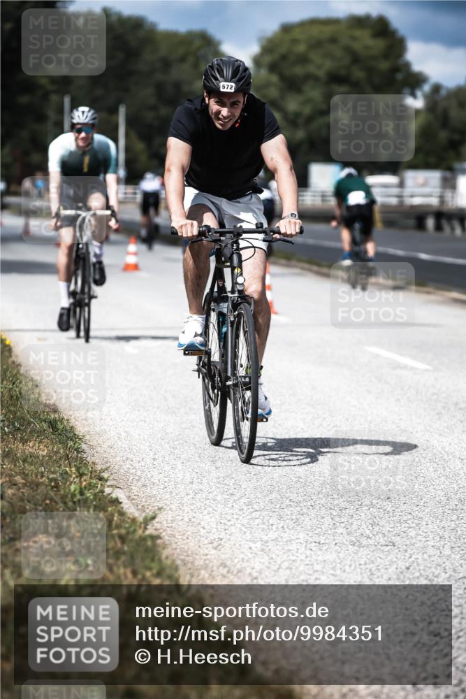 16.08.2026 - KN Förde Triathlon 2026 H.Heesch http://msf.ph/oto/9984351 16.08.2026 12:58:28 Radfahren 547, 572, 596, 600, 716 meine-sportfotos.de