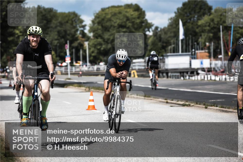 16.08.2026 - KN Förde Triathlon 2026 H.Heesch http://msf.ph/oto/9984375 16.08.2026 12:58:35 Radfahren 540, 547, 552, 611, 704, 714 meine-sportfotos.de