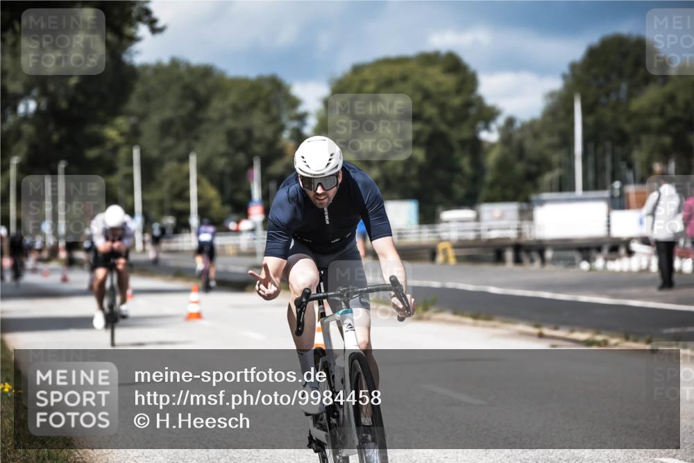 16.08.2026 - KN Förde Triathlon 2026 H.Heesch http://msf.ph/oto/9984458 16.08.2026 12:58:51 Radfahren 521, 715 meine-sportfotos.de