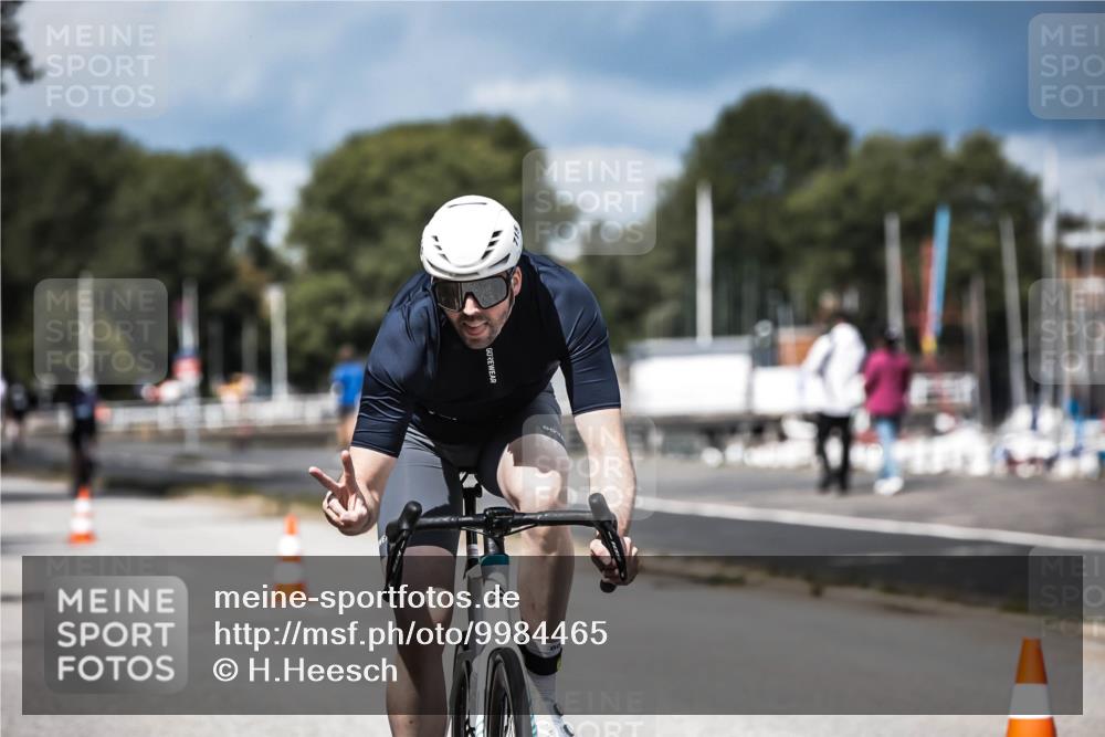 16.08.2026 - KN Förde Triathlon 2026 H.Heesch http://msf.ph/oto/9984465 16.08.2026 12:58:51 Radfahren 521, 715 meine-sportfotos.de
