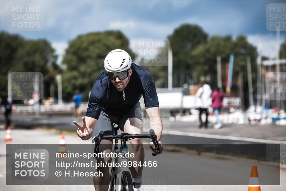 16.08.2026 - KN Förde Triathlon 2026 H.Heesch http://msf.ph/oto/9984466 16.08.2026 12:58:51 Radfahren 521, 715 meine-sportfotos.de