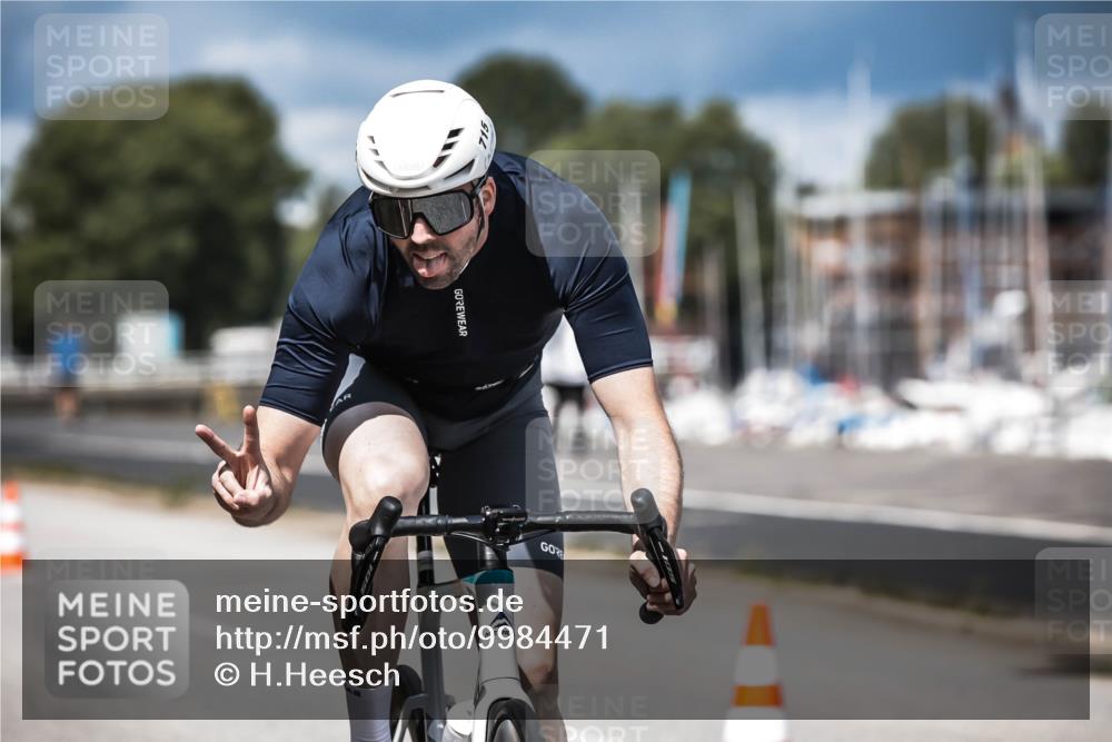 16.08.2026 - KN Förde Triathlon 2026 H.Heesch http://msf.ph/oto/9984471 16.08.2026 12:58:51 Radfahren 521, 715 meine-sportfotos.de