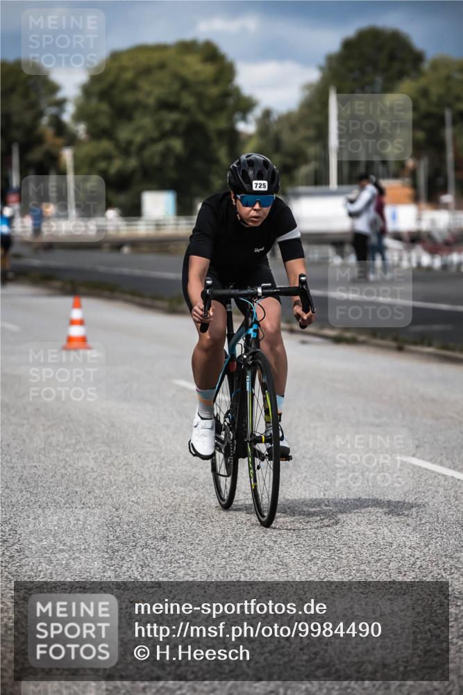 16.08.2026 - KN Förde Triathlon 2026 H.Heesch http://msf.ph/oto/9984490 16.08.2026 12:58:59 Radfahren 511, 522, 592, 725, 737 meine-sportfotos.de