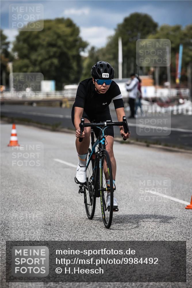 16.08.2026 - KN Förde Triathlon 2026 H.Heesch http://msf.ph/oto/9984492 16.08.2026 12:58:59 Radfahren 511, 522, 592, 725, 737 meine-sportfotos.de