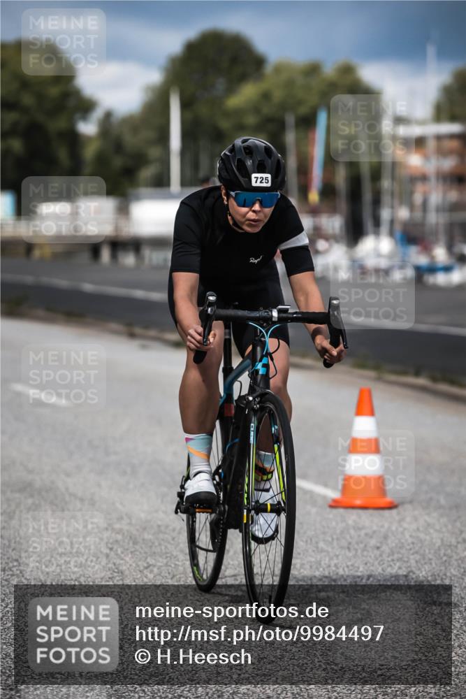 16.08.2026 - KN Förde Triathlon 2026 H.Heesch http://msf.ph/oto/9984497 16.08.2026 12:59:00 Radfahren 511, 522, 592, 725, 737 meine-sportfotos.de
