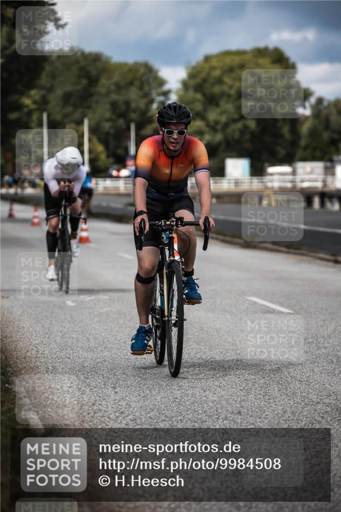 16.08.2026 - KN Förde Triathlon 2026 H.Heesch http://msf.ph/oto/9984508 16.08.2026 12:59:01 Radfahren 511, 522, 592, 725 meine-sportfotos.de