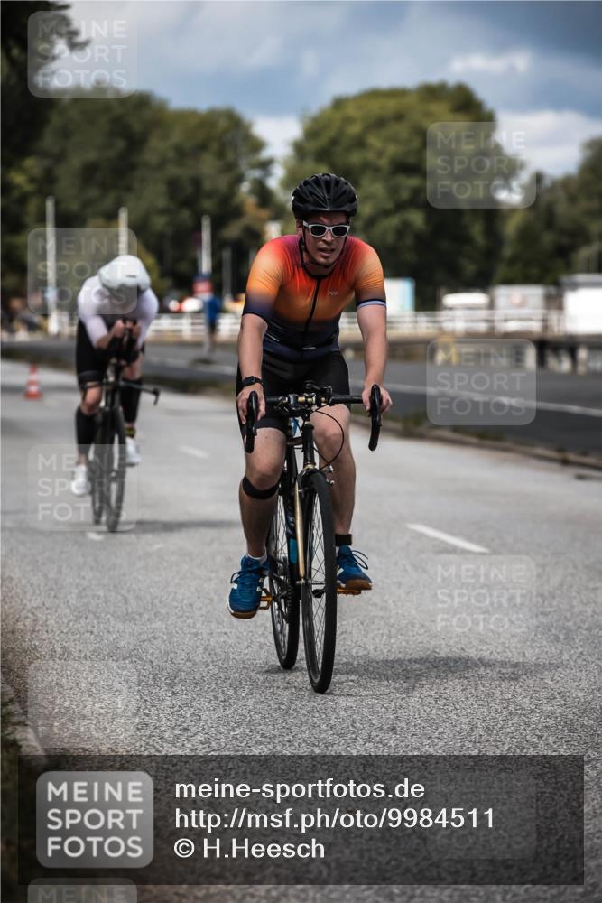 16.08.2026 - KN Förde Triathlon 2026 H.Heesch http://msf.ph/oto/9984511 16.08.2026 12:59:02 Radfahren 511, 592, 725 meine-sportfotos.de