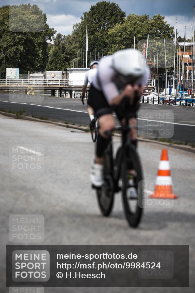 16.08.2026 - KN Förde Triathlon 2026 H.Heesch http://msf.ph/oto/9984524 16.08.2026 12:59:03 Radfahren 511, 592, 723, 725 meine-sportfotos.de