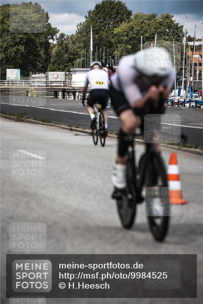 16.08.2026 - KN Förde Triathlon 2026 H.Heesch http://msf.ph/oto/9984525 16.08.2026 12:59:03 Radfahren 511, 592, 723, 725 meine-sportfotos.de