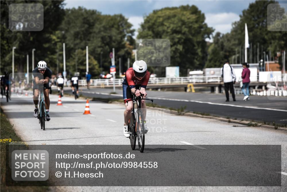 16.08.2026 - KN Förde Triathlon 2026 H.Heesch http://msf.ph/oto/9984558 16.08.2026 12:59:12 Radfahren 501, 530, 718, 731, 745 meine-sportfotos.de