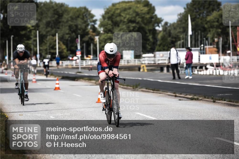 16.08.2026 - KN Förde Triathlon 2026 H.Heesch http://msf.ph/oto/9984561 16.08.2026 12:59:12 Radfahren 501, 530, 718, 731, 745 meine-sportfotos.de