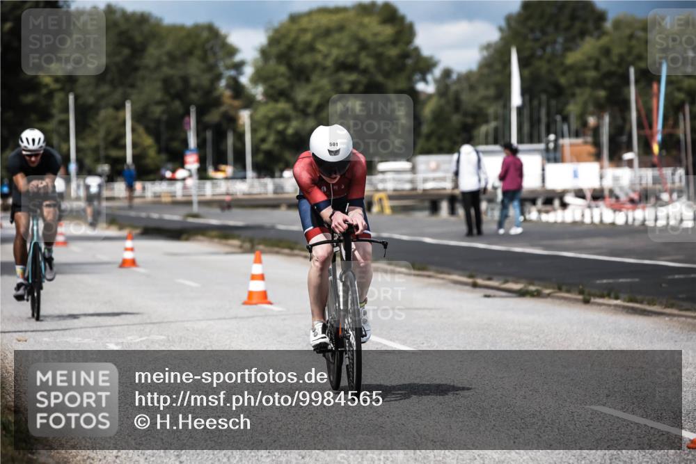 16.08.2026 - KN Förde Triathlon 2026 H.Heesch http://msf.ph/oto/9984565 16.08.2026 12:59:12 Radfahren 501, 530, 718, 731, 745 meine-sportfotos.de