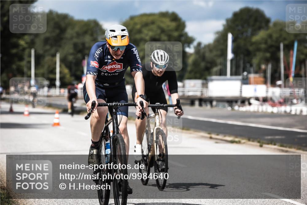 16.08.2026 - KN Förde Triathlon 2026 H.Heesch http://msf.ph/oto/9984640 16.08.2026 12:59:35 Radfahren 543, 598, 612 meine-sportfotos.de