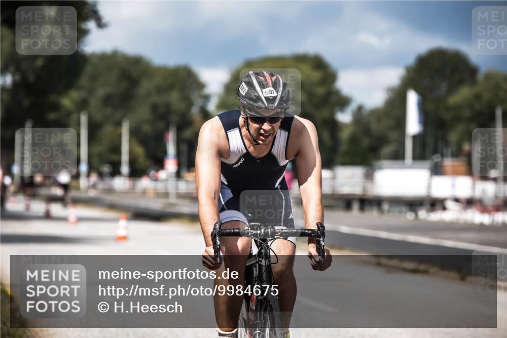 16.08.2026 - KN Förde Triathlon 2026 H.Heesch http://msf.ph/oto/9984675 16.08.2026 12:59:45 Radfahren 362, 506, 507, 520 meine-sportfotos.de